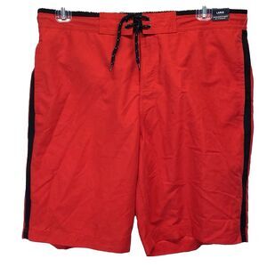 Roundtree & Yorke Men's Size L Swim Trunks Red Drawstring Mesh Lined Pockets New
